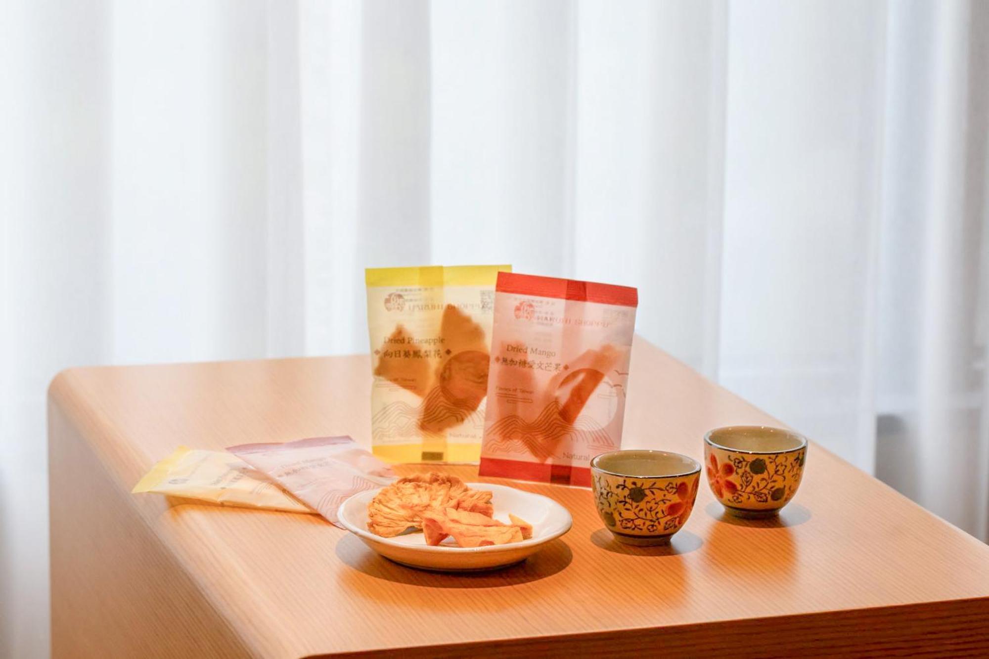 Evergreen Resort Hotel - Jiaosi Jiaoxi Extérieur photo A Japanese snack